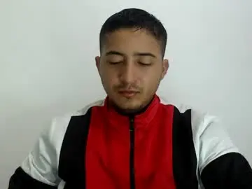 Chaturbate Best live sex cam show of alanj998