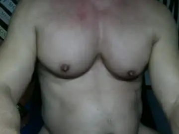 Chaturbate Free Porn Cam of bgdkmuscleguy