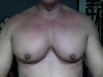 Chaturbate Live Sex Cam of bgdkmuscleguy