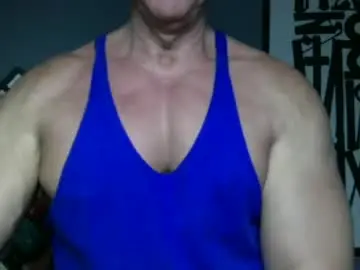 Chaturbate Live Sex Cam of bgdkmuscleguy