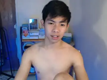 Chaturbate Live Sex of clyde_twinkx
