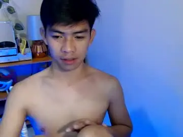 Chaturbate Free Porn Cam of clyde_twinkx