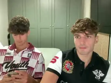 Chaturbate Watch Live Sex Cams of italianboy092