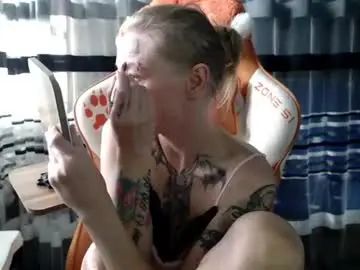 Chaturbate Watch Live Sex Cams of lollifox_1