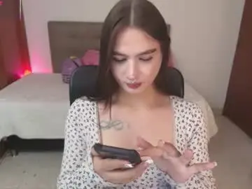 Chaturbate Live Sex Cam of miley_baker