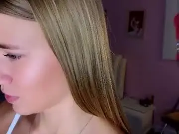 Chaturbate Nude Webcam of cute_fox_girl