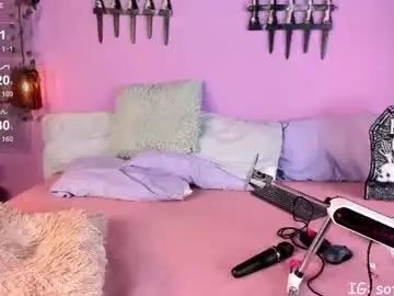 Chaturbate Live Sex Cam of matias_skinny