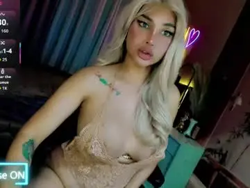 Chaturbate Free Porn Cam of xhey_honeyx