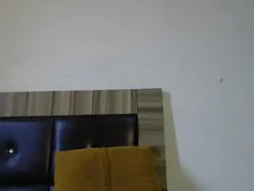 Chaturbate Live Sex Cam of dirtypearl8