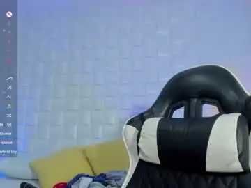 Chaturbate Nude Webcam of iris_torrez