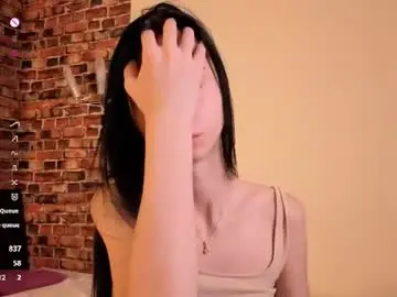 Chaturbate Live Sex Cam of ruby_vibe_