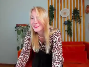 Chaturbate Live Sex of elaravoltage