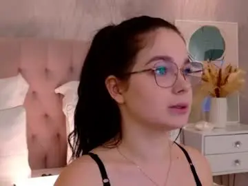 Chaturbate Watch Live Sex Cams of nikaflowers