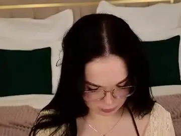 Chaturbate Live Sex Cam of nikaflowers