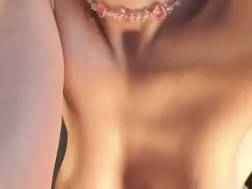 Chaturbate Nude Webcam of alice_liss_