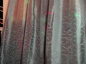 Chaturbate Live Porn of gisell_taylor18