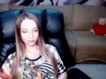 Chaturbate Live Sex Cam of lovellymalina
