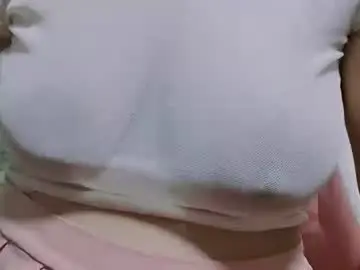 Chaturbate Live Sex Cam of lylikixi