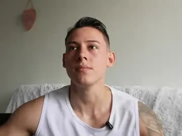 Chaturbate Private Sex Chat of muscle_king_cum