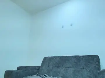 Chaturbate Live Sex Cam of skinny_zeth
