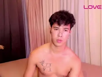 Chaturbate Free Porn Cam of asiancum_peter