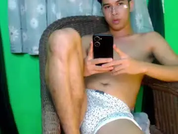 Chaturbate Free Porn Cam of asiancum_peter