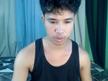 Chaturbate Live Sex Cam of asiancum_peter