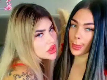 Chaturbate Free Live Porn of crazy__berry