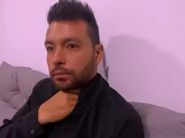 Chaturbate Live Sex Cam of cumcamok