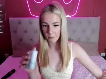 Chaturbate Live Porn of emilymagnificent