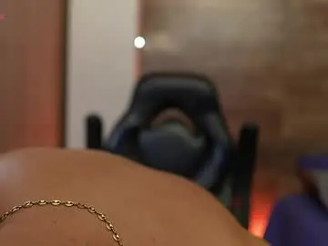Chaturbate Live Sex Cam of connor_h1