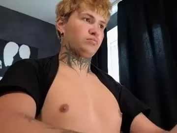 Chaturbate Adult Webcams of jonnydarkk