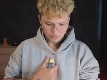 Chaturbate Live Sex of jonnydarkk