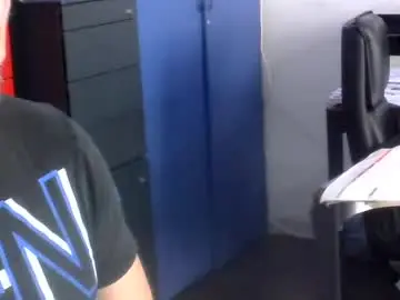 Chaturbate Free Live Porn of volpi72