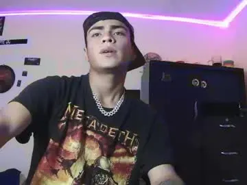 Chaturbate Watch Live Sex Cams of fenix_hardcock