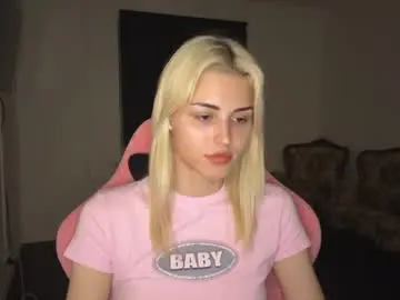 Chaturbate Best live sex cam show of neweva_