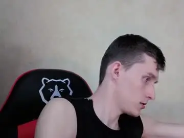 Chaturbate Live Sex Cam of touch_me8