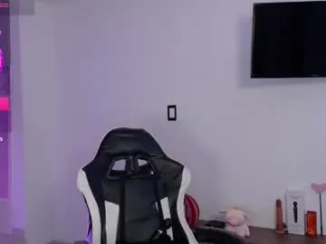 Chaturbate Live Sex Cam of victoriahot_23