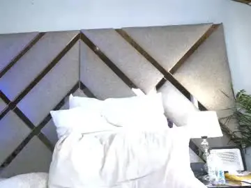 Chaturbate Free Porn Cam of _xcherrycrushx_