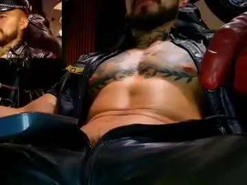 Chaturbate Free Live Porn of billymayer_