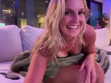 Chaturbate Live Sex Cam of graciemae_baexx