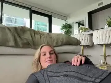 Chaturbate Live Porn of graciemae_baexx