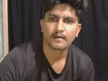 Chaturbate Nude Webcam of indiandesiguys2023