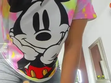 Chaturbate Best live sex cam show of miabrunette23