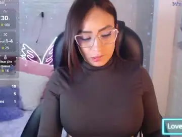 Chaturbate Live Porn of paulina_galvis2700