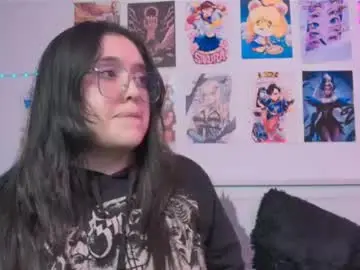 Chaturbate Free Live Porn of snowblack_