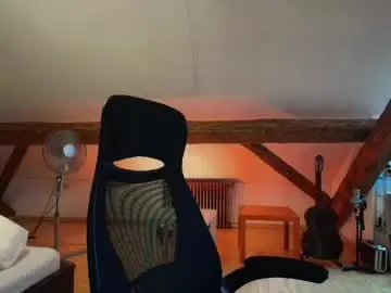 Chaturbate Live Porn of tritonspace