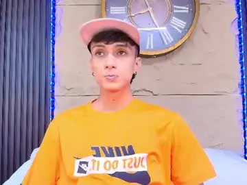 Chaturbate Live Sex Cam of lean_portman