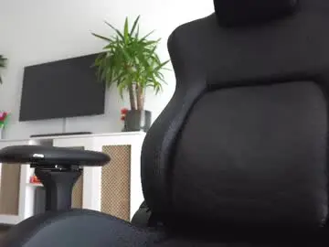 Chaturbate Live Sex Cam of kevinandresxx