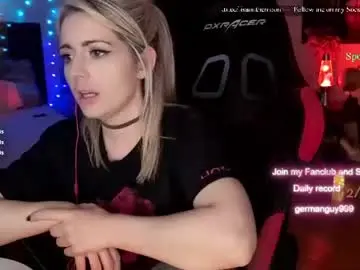 Chaturbate Watch Live Sex Cams of kimilee22